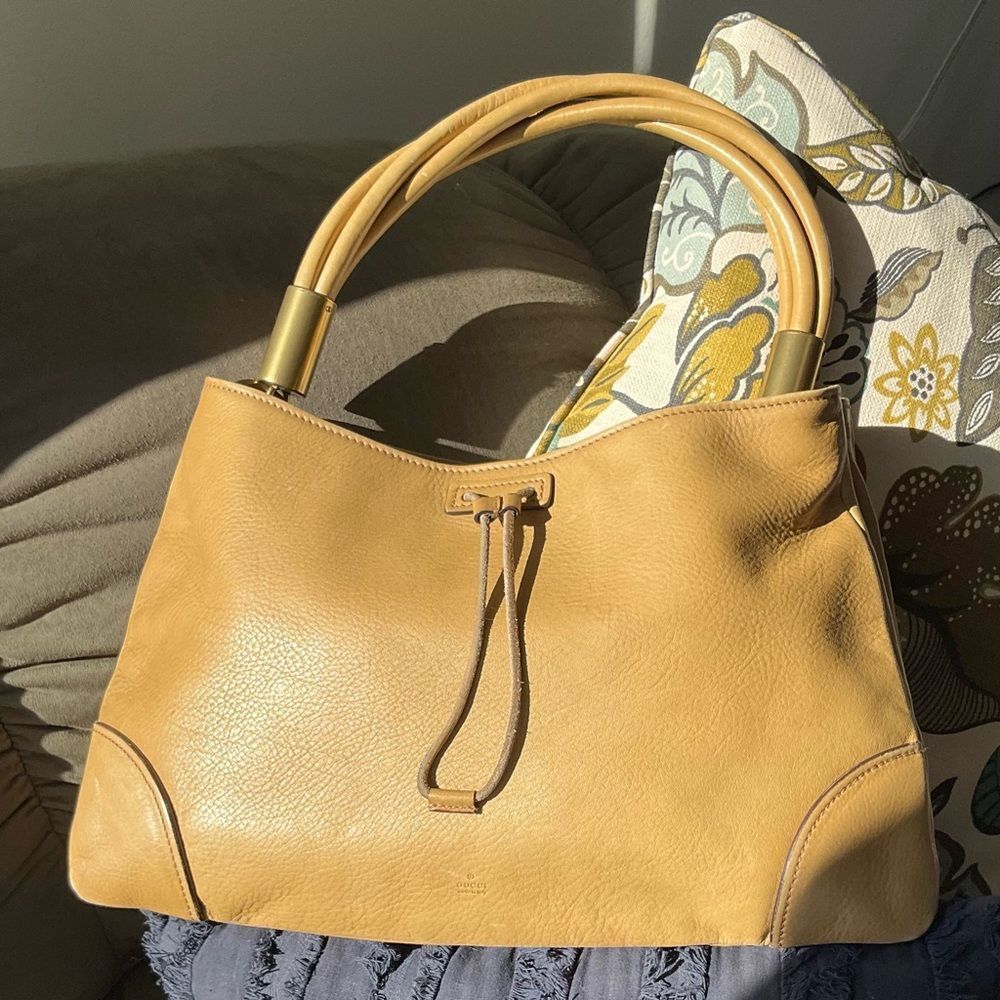Authentic vintage GUCCI bag/purse